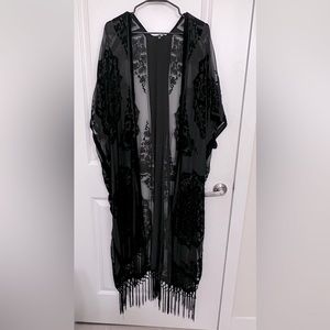 Black velvet trimmed kimono duster